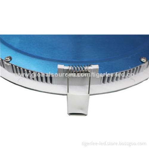 Slim LED recessed ceiling light with SMD chip, 100-240V AC, >80 CRI, 3 years warranty